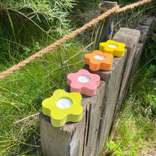 Charger l'image dans la galerie, Bougeoir uni FLORA