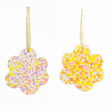 Charger l&#39;image dans la galerie, Lot de 2 ornements CONFETTIS
