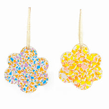 Charger l&#39;image dans la galerie, Lot de 2 ornements CONFETTIS
