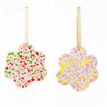 Charger l&#39;image dans la galerie, Lot de 2 ornements CONFETTIS
